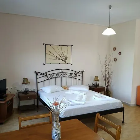 פטרה Gaea Gardens Studios & Villas מראה חיצוני תמונה